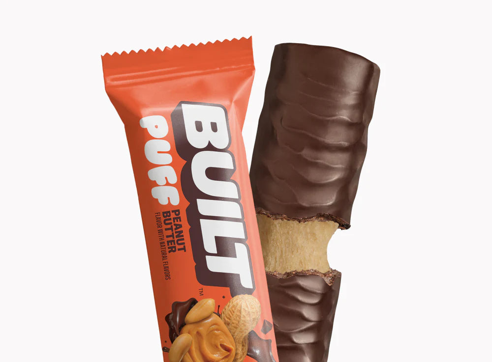 Built Bar Puffs Canada – Peanut Butter Protein Bar 40g showing chocolate coating on white background
