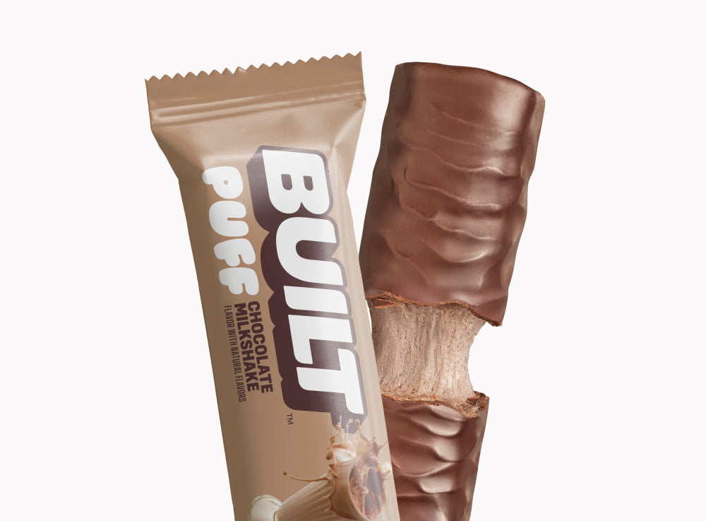 Built Bar Puffs Canada - Chocolate Milkshake Protein Bar 40g showing chocolate coating on white background