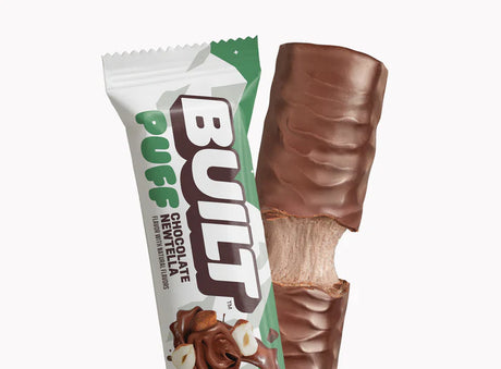 Built Bar Puffs Canada - Chocolate Newtella Protein Bar 40g showing chocolate coating on white background