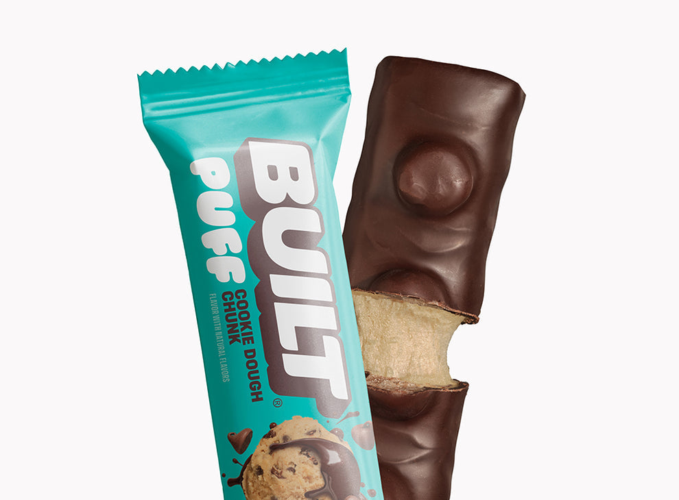 Built Bar Puffs Canada – Cookie Dough Chunk Protein Bar 40g showing chocolate coating on white background